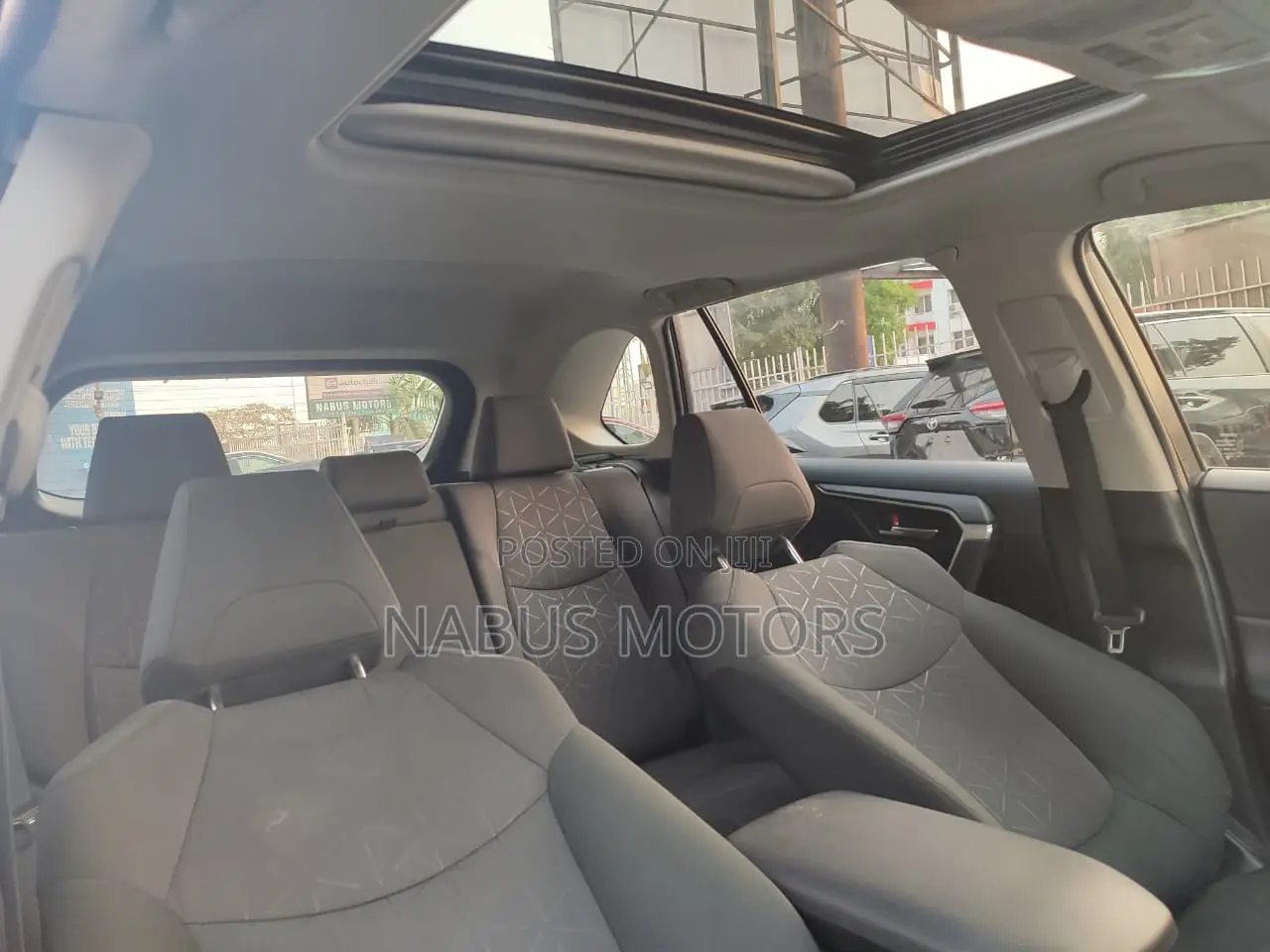 Toyota RAV4 XLE AWD 2020 Gray