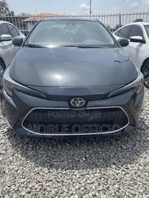 Photo - Toyota Corolla LE 2020 Black