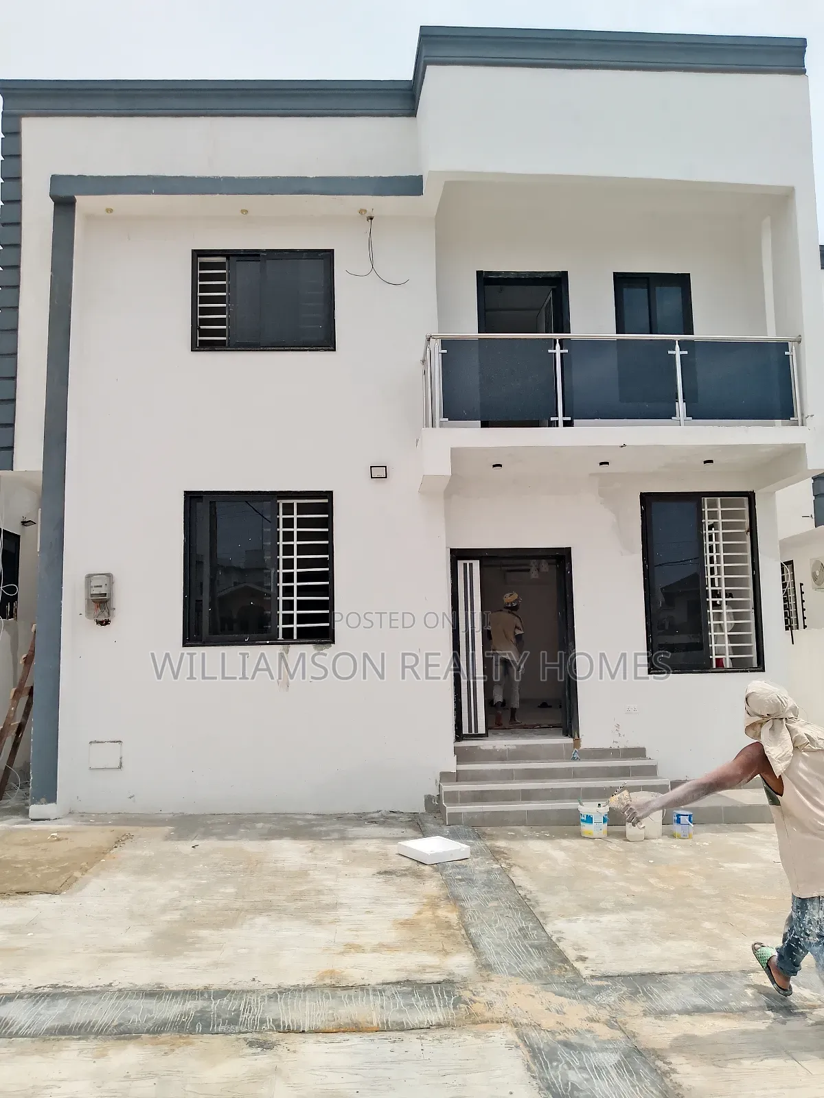 4bdrm Duplex in Hfc Estate Area, Spintex for sale