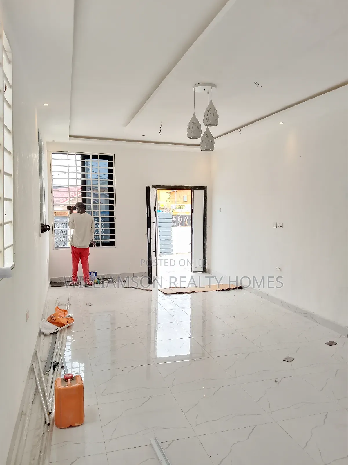 4bdrm Duplex in Hfc Estate Area, Spintex for sale