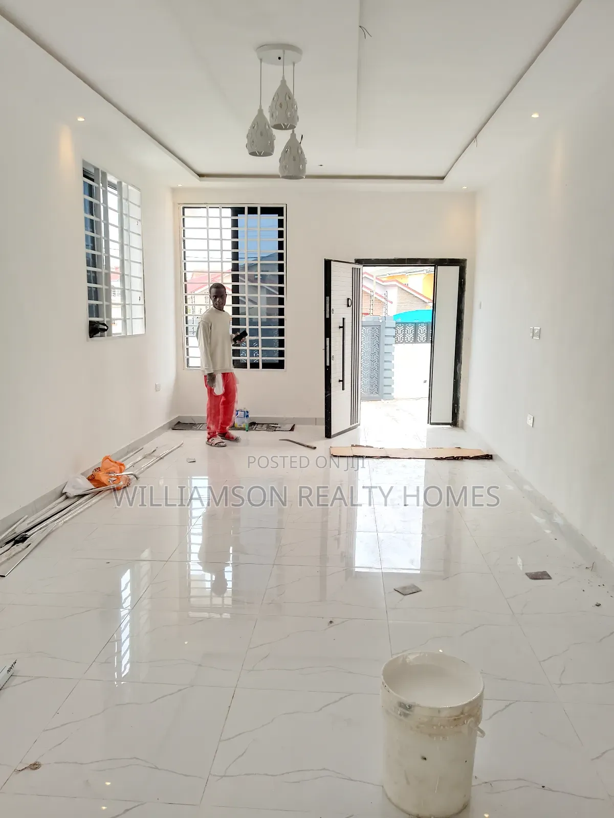4bdrm Duplex in Hfc Estate Area, Spintex for sale