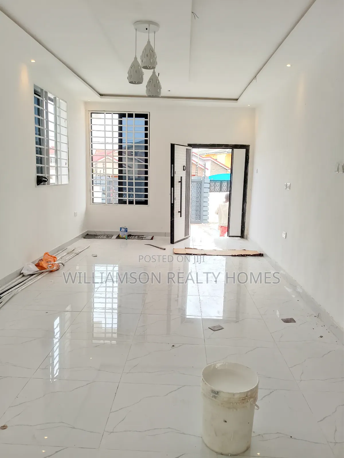 4bdrm Duplex in Hfc Estate Area, Spintex for sale