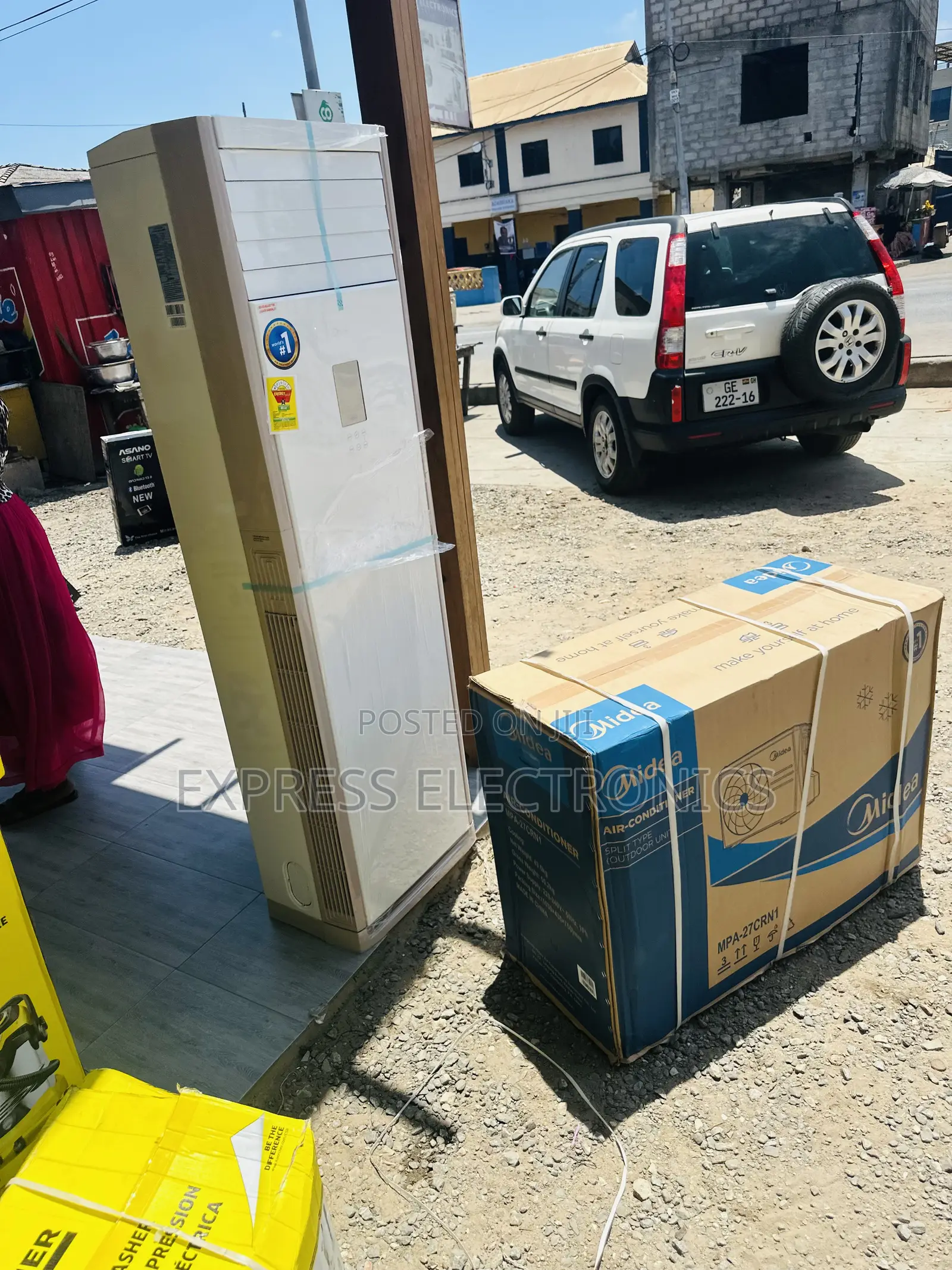 Floor Standing Midea 3.0hp Split R410 Gas White