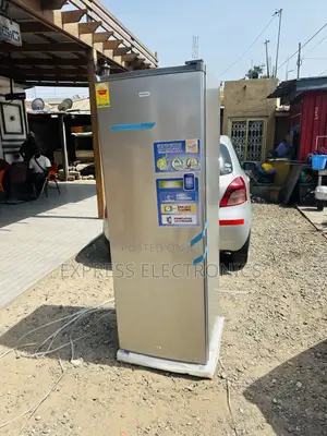 Upright * Freezer 242l Nasco