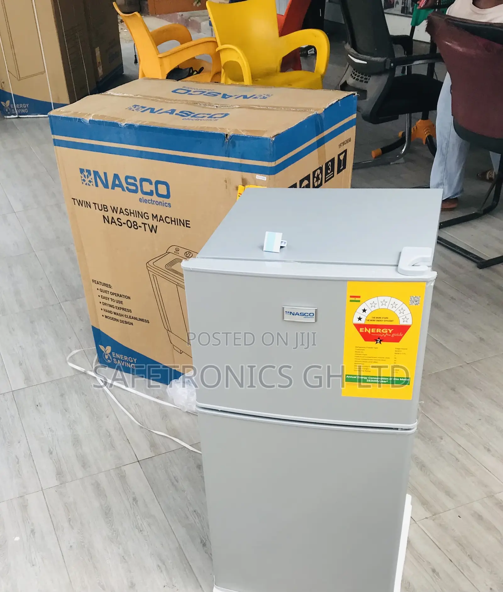 Lockable Nasco Grey 90l Top Freezer Tabletop Doubledoor