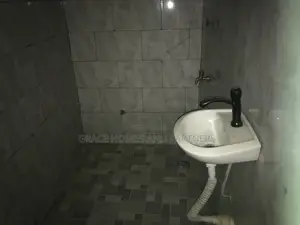 1bdrm Apartment in Gbetsile Us Station, Tema Metropolitan for rent