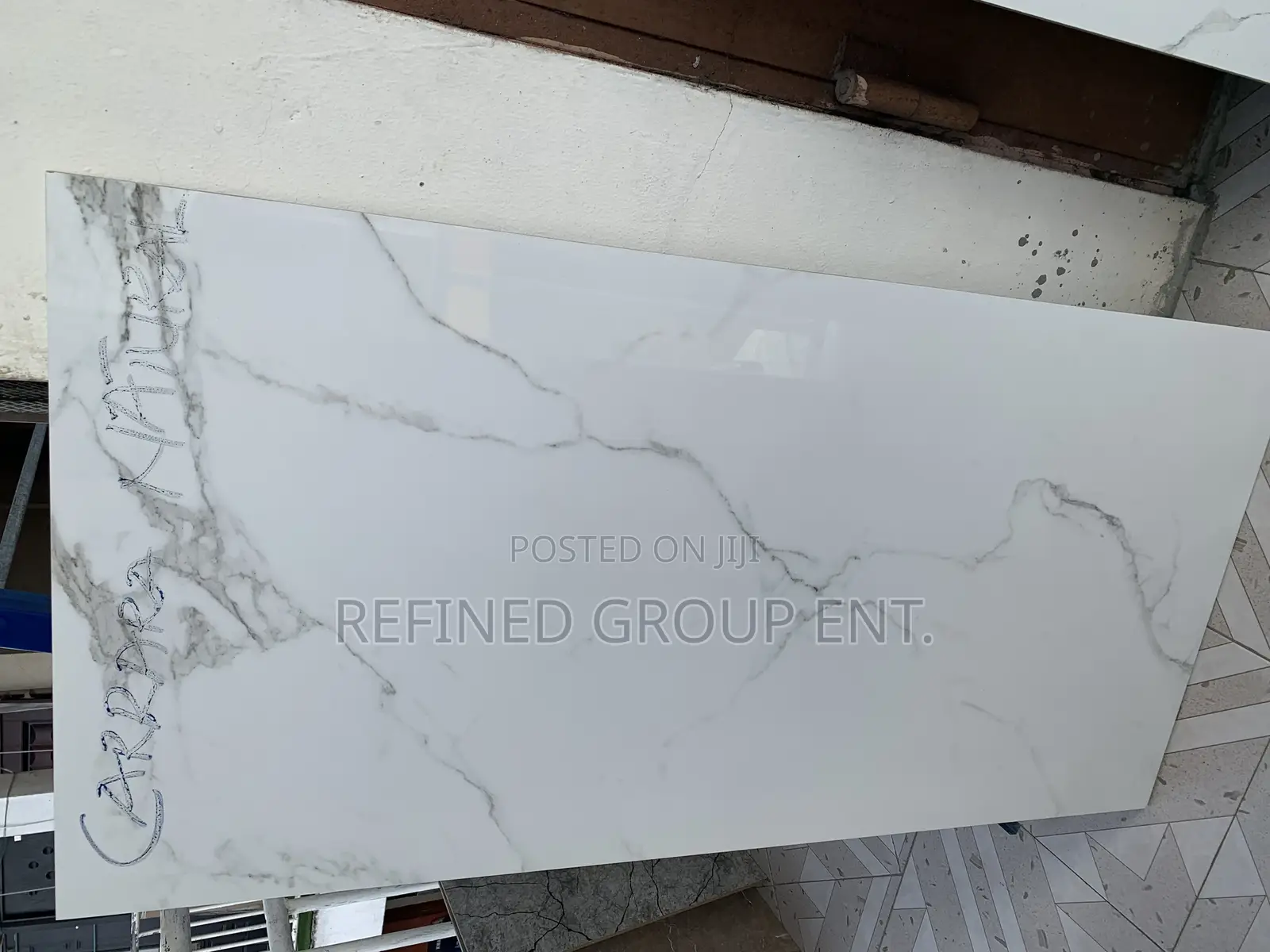 60/120cm Tiles.