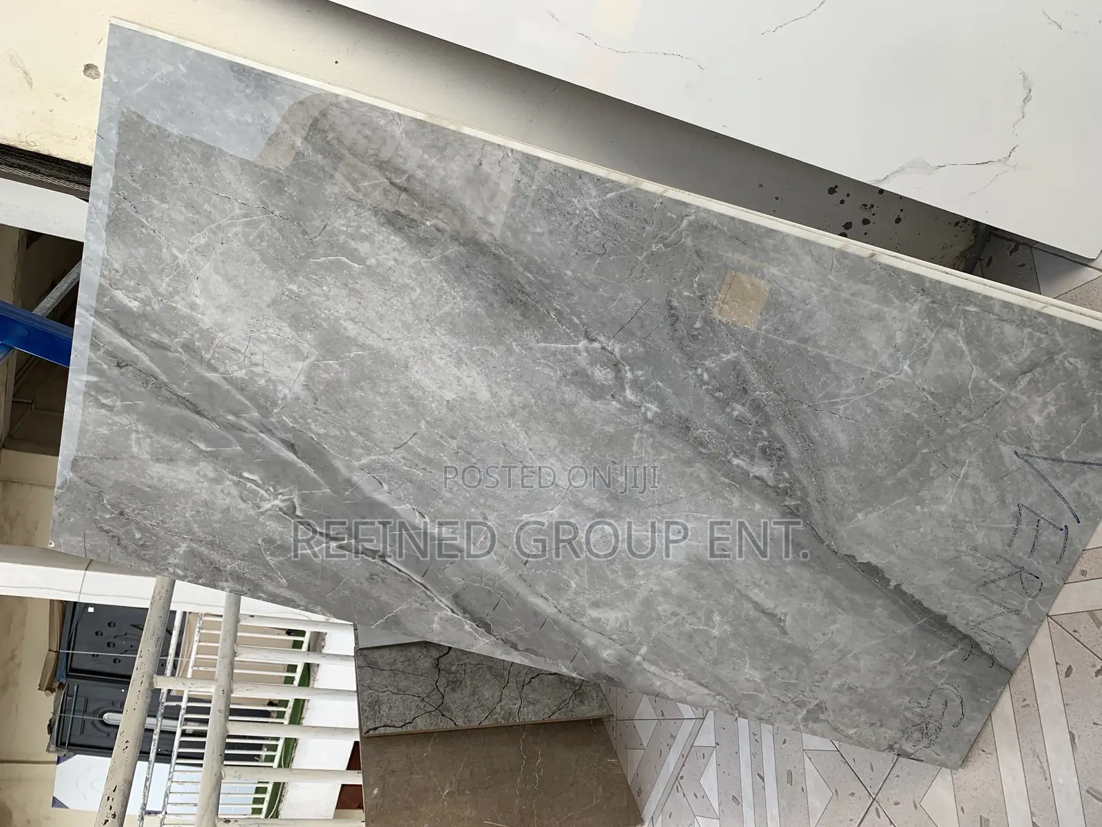 60/120cm Tiles.