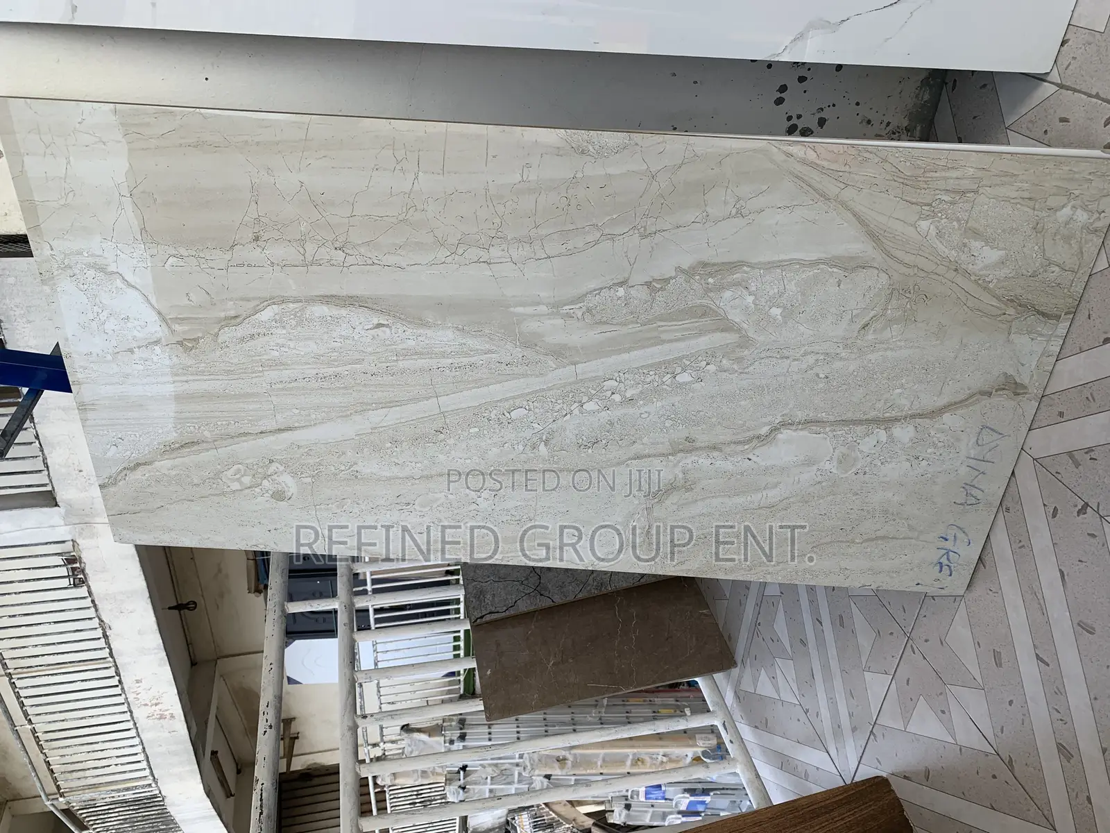 60/120cm Tiles.