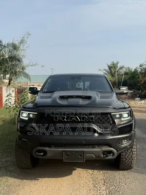Photo - Dodge RAM 1500 6.2 Petrol AWD 2022 Black