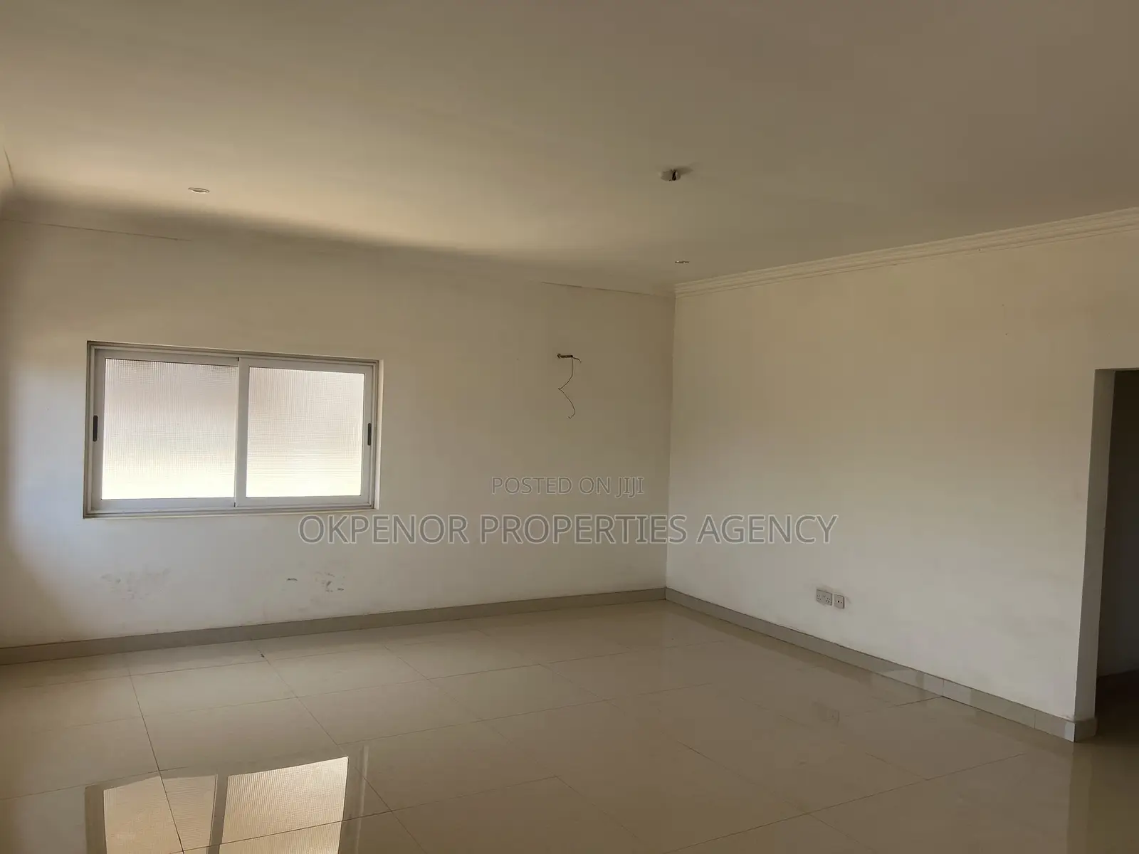 5bdrm House in Myron Estate, Tema Metropolitan for sale