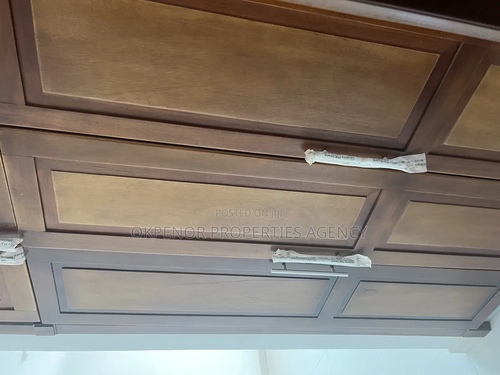 5bdrm House in Myron Estate, Tema Metropolitan for sale