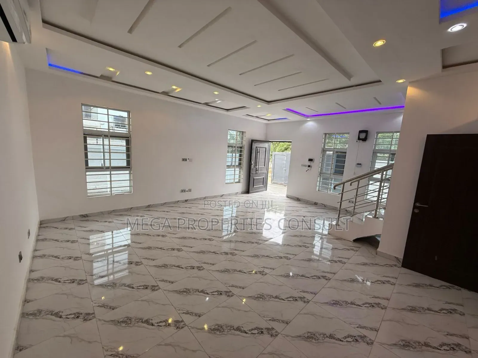 3bdrm House in Ashaley Botwe for sale