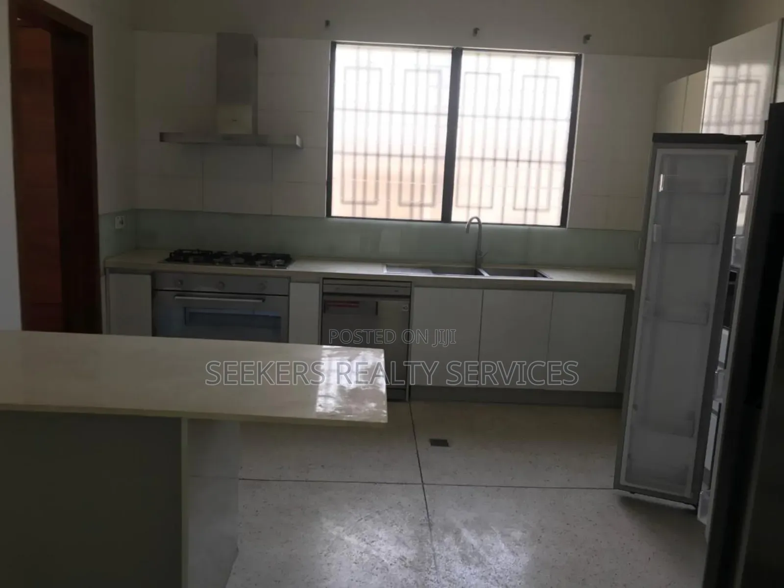 5bdrm House in Seekers Realty, Cantonments for rent