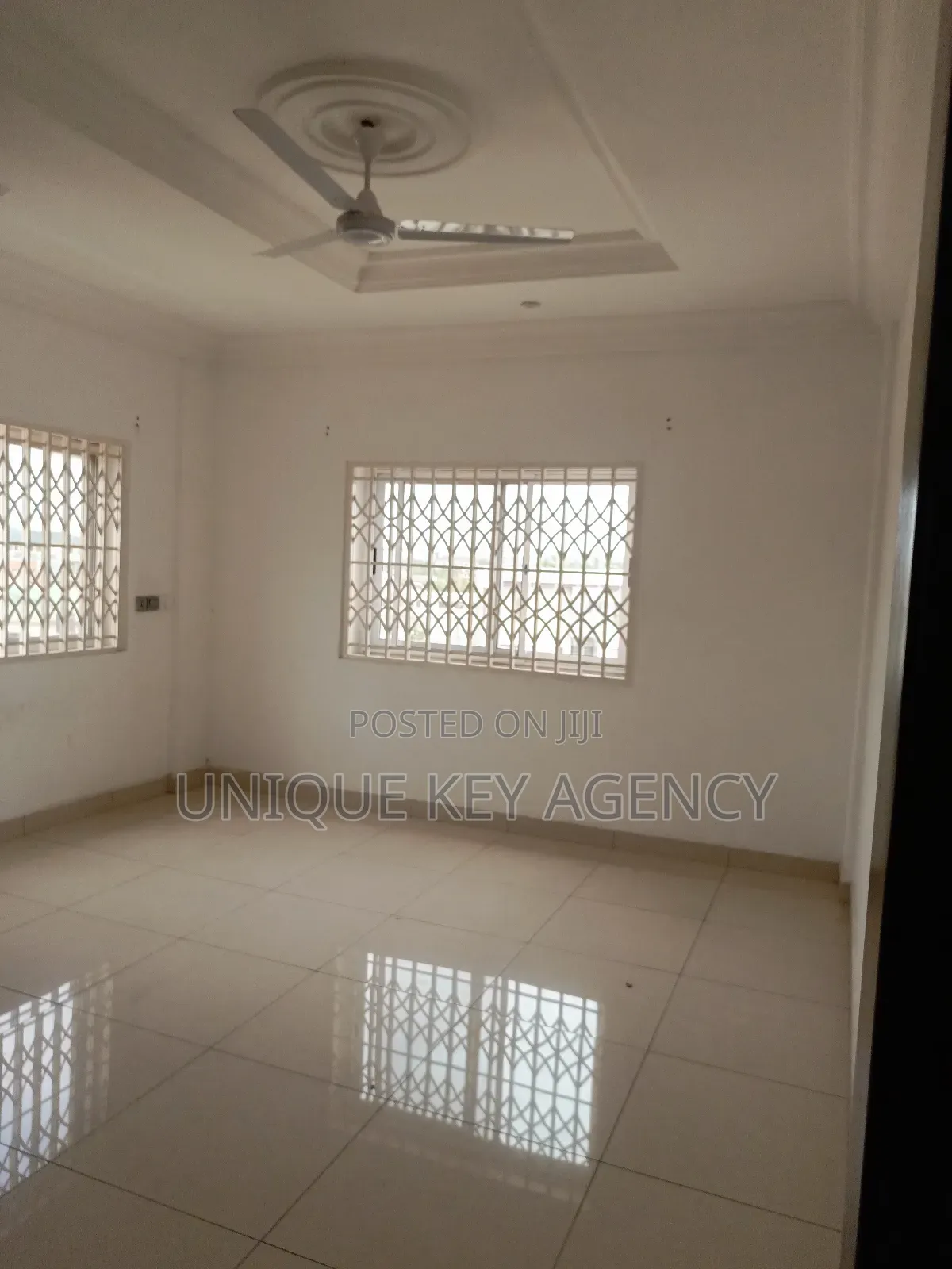 3bdrm Apartment in Unique Key Agency, North Legon for rent