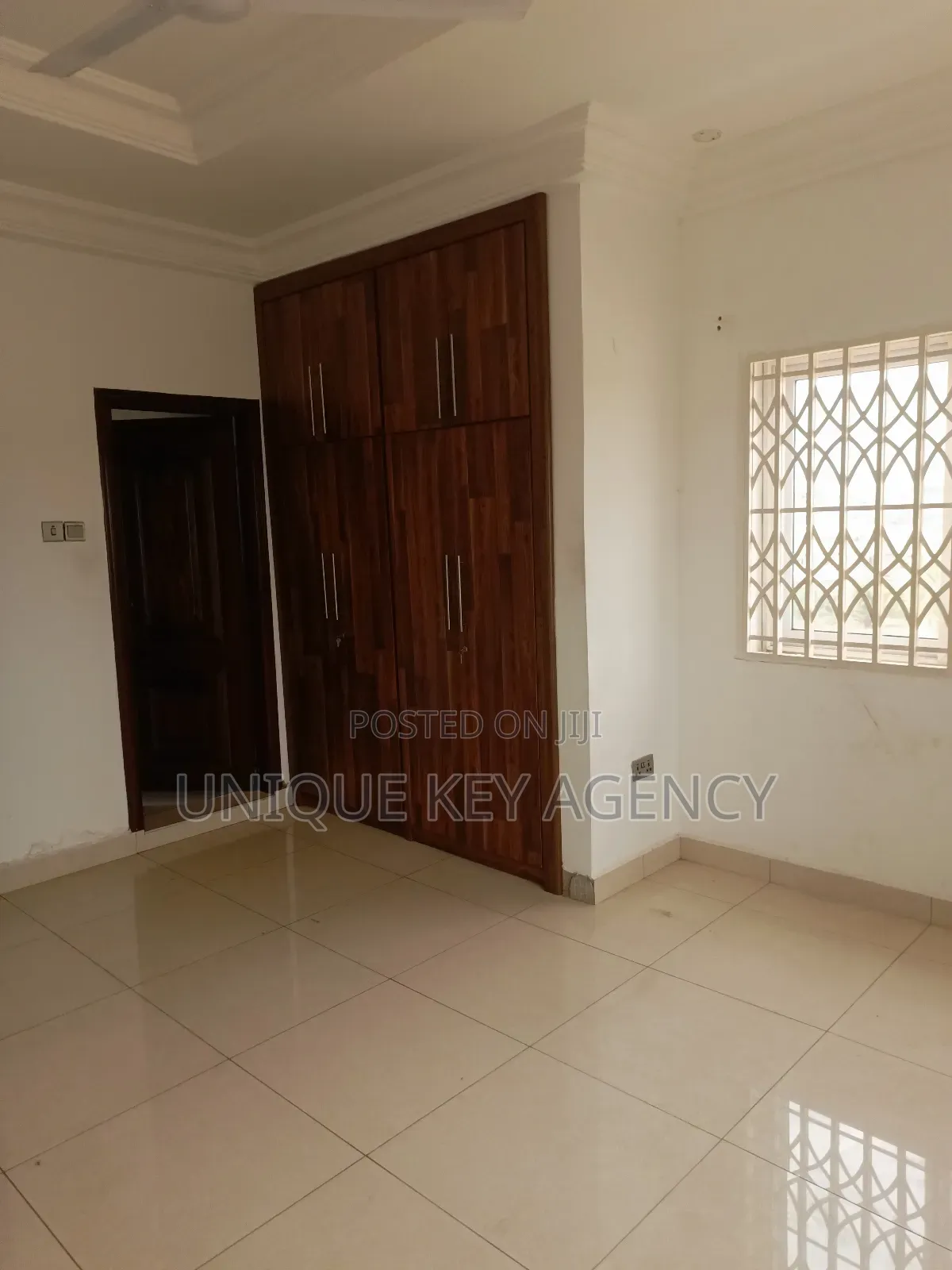 3bdrm Apartment in Unique Key Agency, North Legon for rent