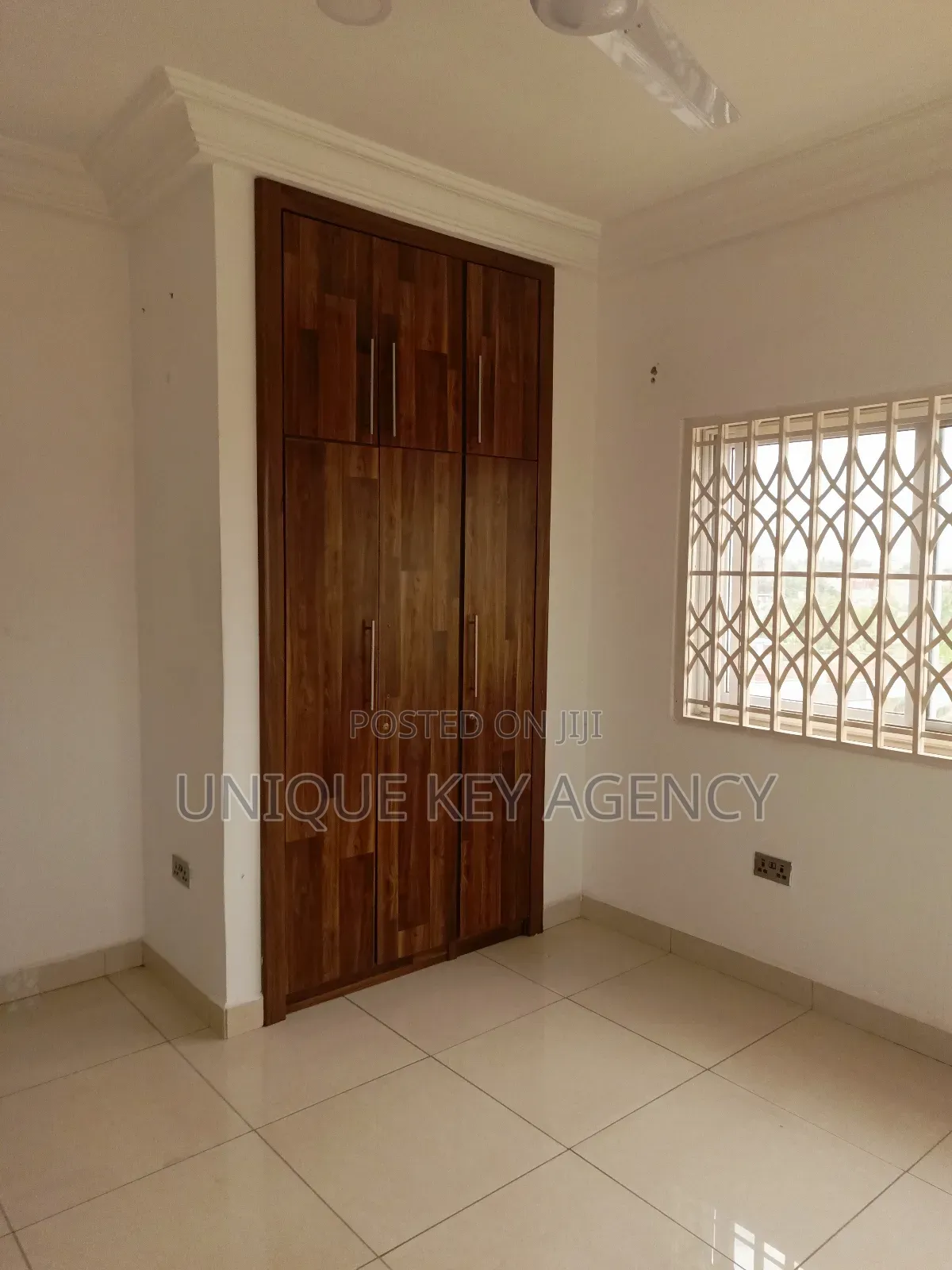 3bdrm Apartment in Unique Key Agency, North Legon for rent