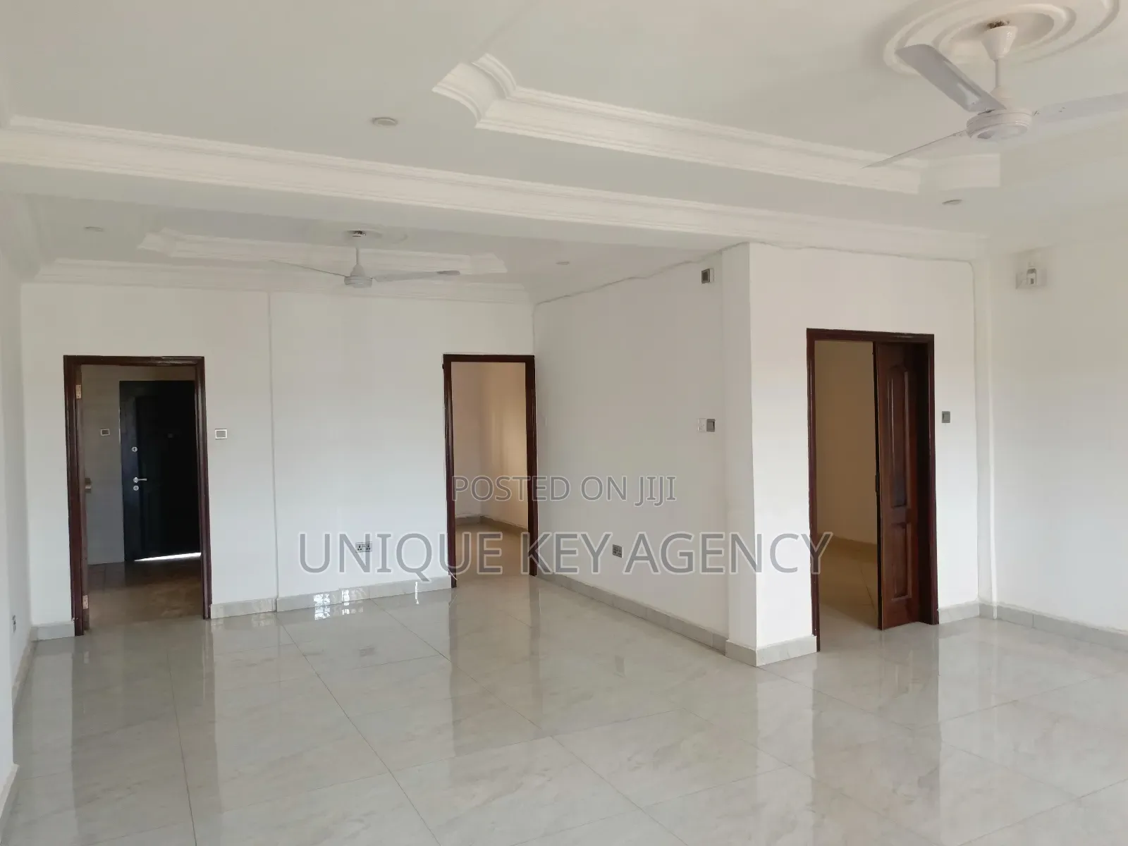 3bdrm Apartment in Unique Key Agency, North Legon for rent