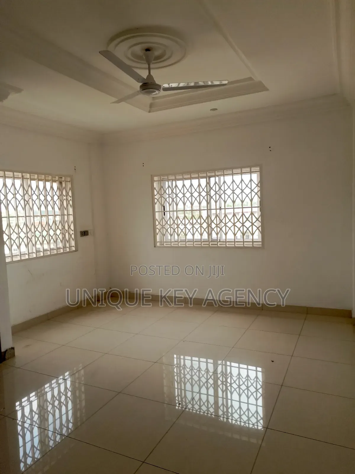 3bdrm Apartment in Unique Key Agency, North Legon for rent