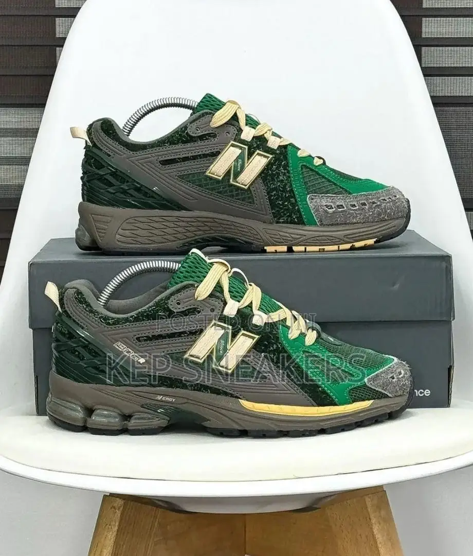 New Balance 1906r