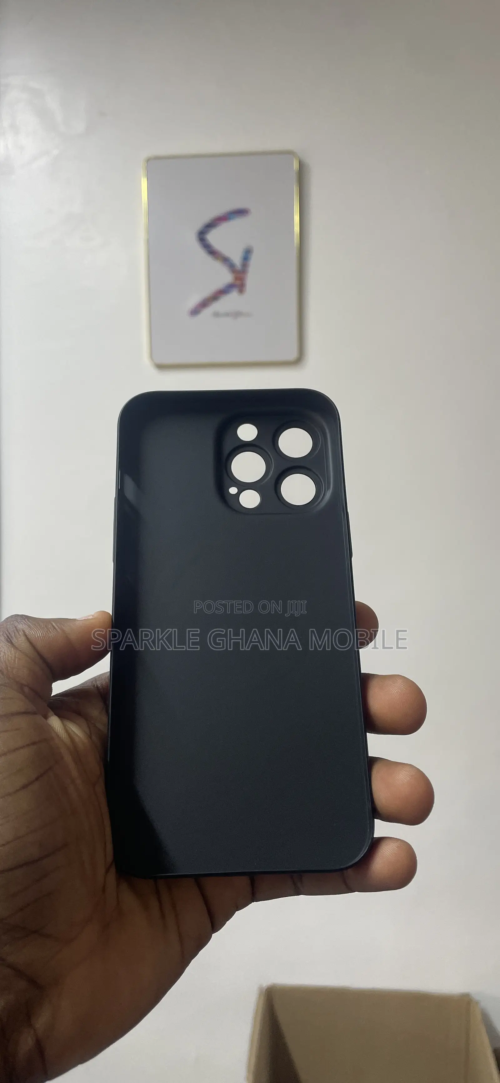 iPhone 14 Pro Max Magnetic Chuck Case