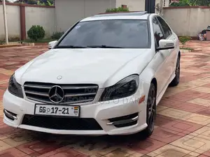 Mercedes-Benz C250 2014 White