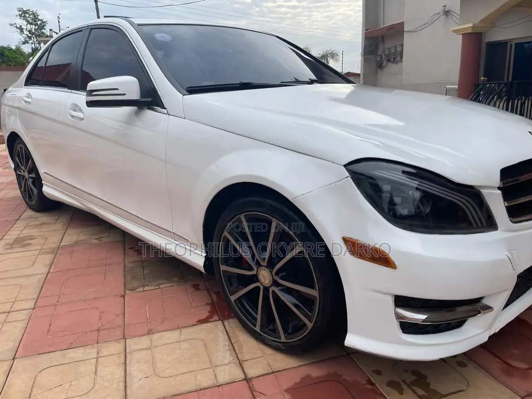 Mercedes-Benz C250 2014 White