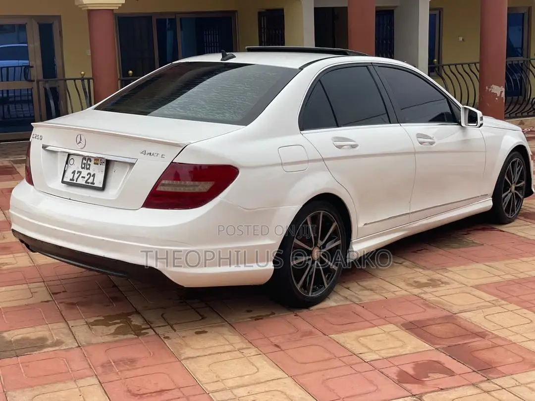 Mercedes-Benz C250 2014 White