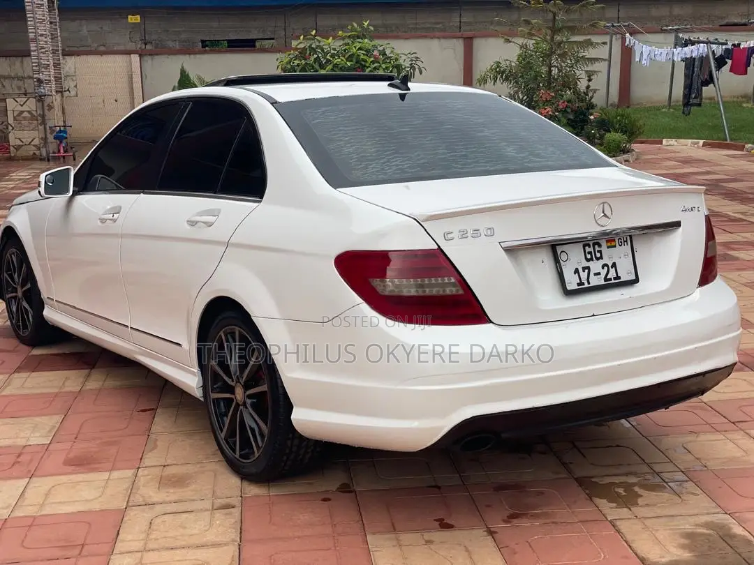 Mercedes-Benz C250 2014 White