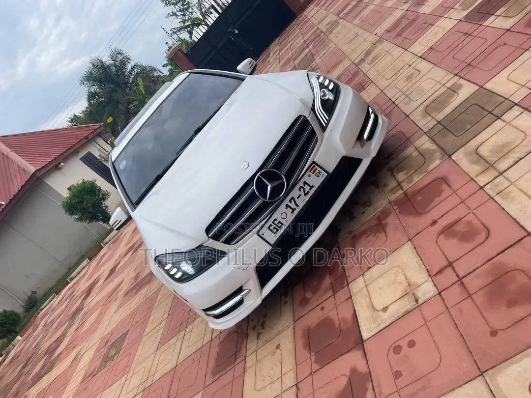 Mercedes-Benz C250 2014 White