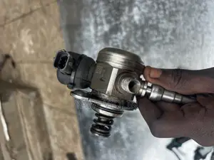 High Pressure Fuel Pump Hyundai /Kia 35320-2b220