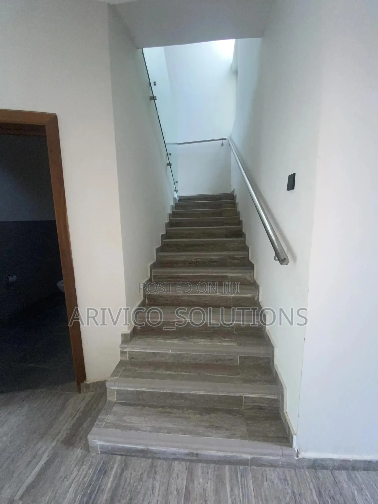 3bdrm Townhouse / Terrace in Community 6, Tema Metropolitan for rent