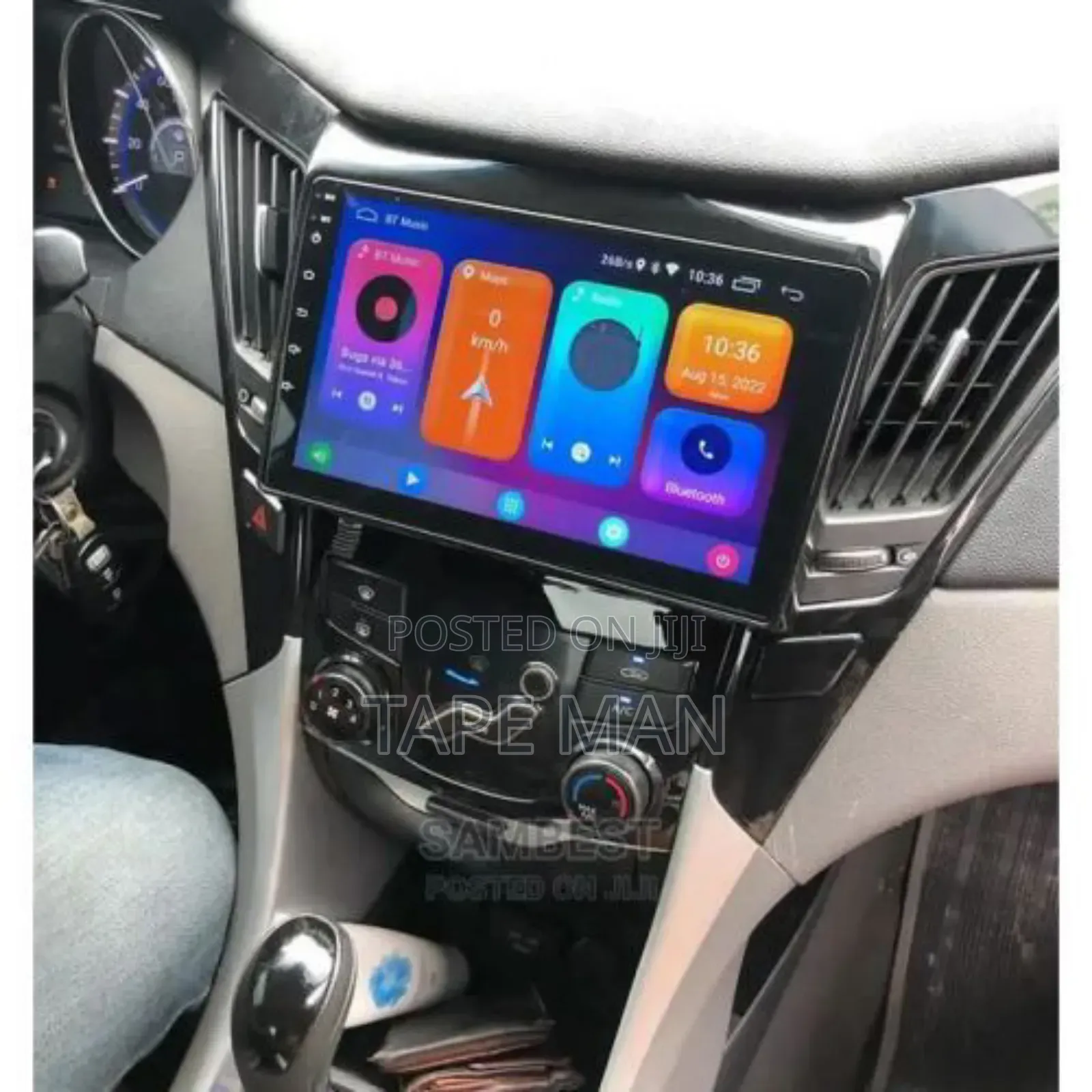 Hyundai Santa