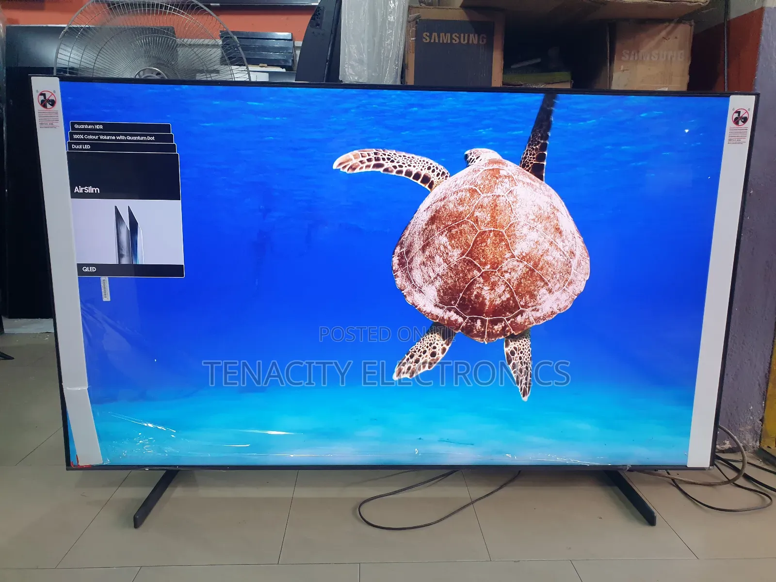 New 65"Airslim Qled Samsung Uhd HDR Smart Satellite Tv