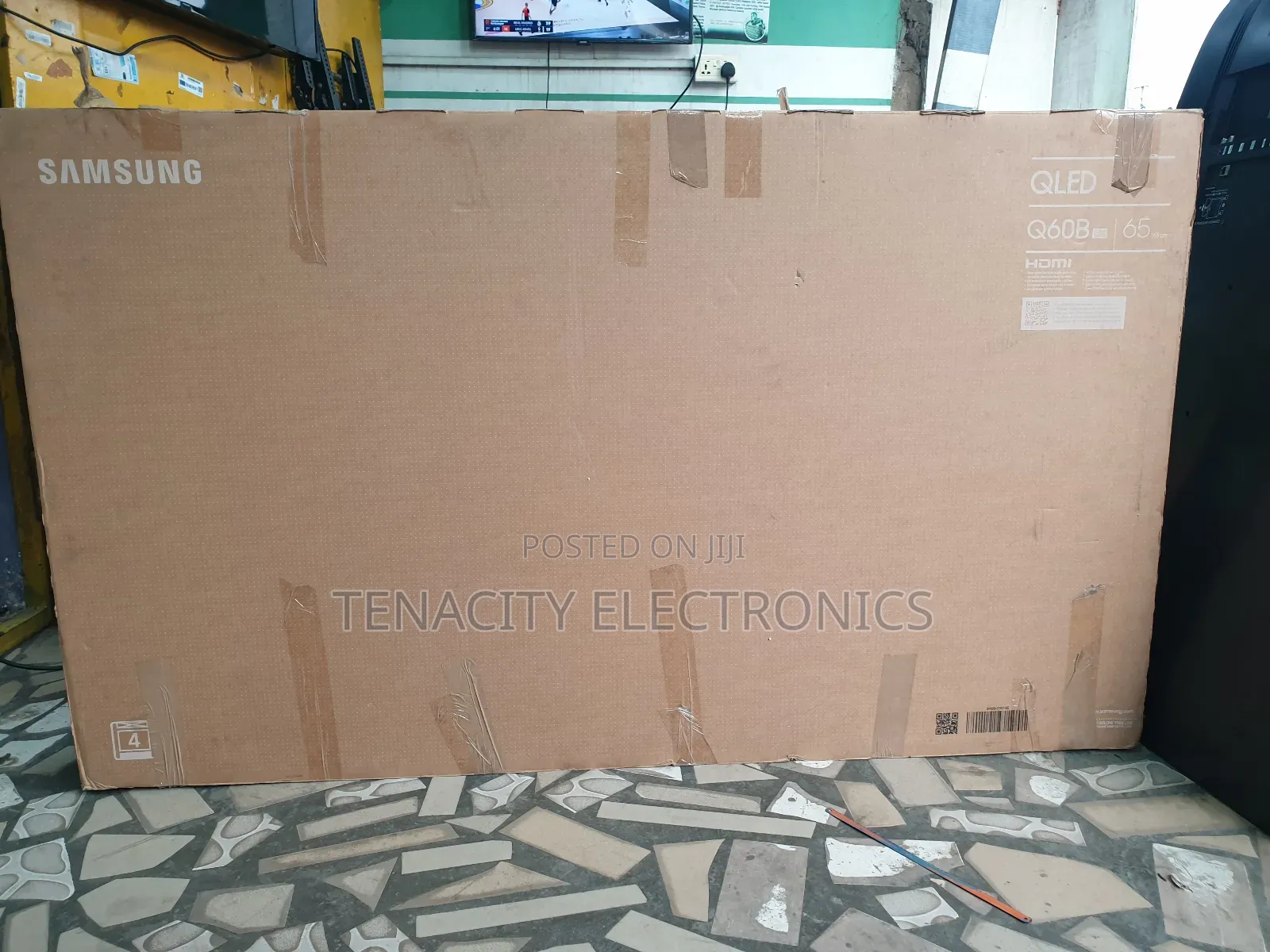 New 65"Airslim Qled Samsung Uhd HDR Smart Satellite Tv