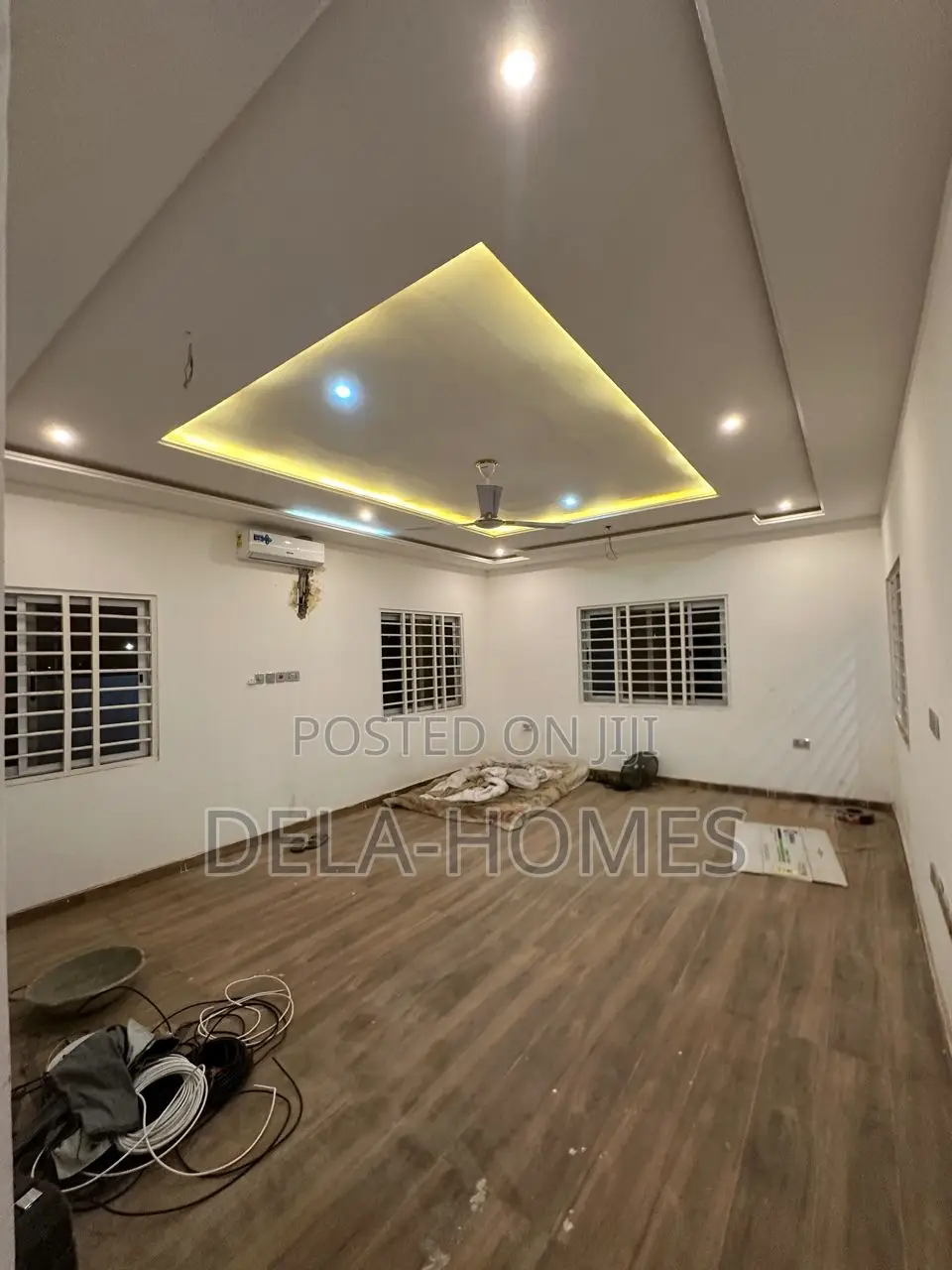 3bdrm Mansion in Lakeside Estate, Ashaley Botwe for sale