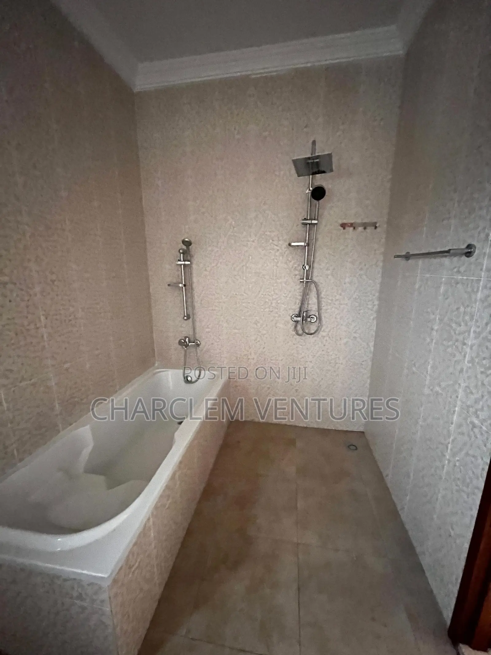 3bdrm Townhouse / Terrace in Charclem Ventures, East Legon for rent