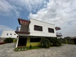 3bdrm Townhouse / Terrace in Charclem Ventures, East Legon for rent
