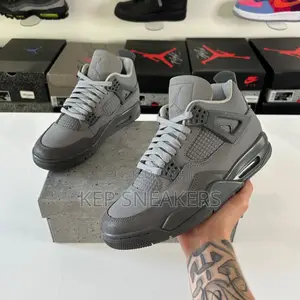 Air Jordan 4 "Wet Cement"