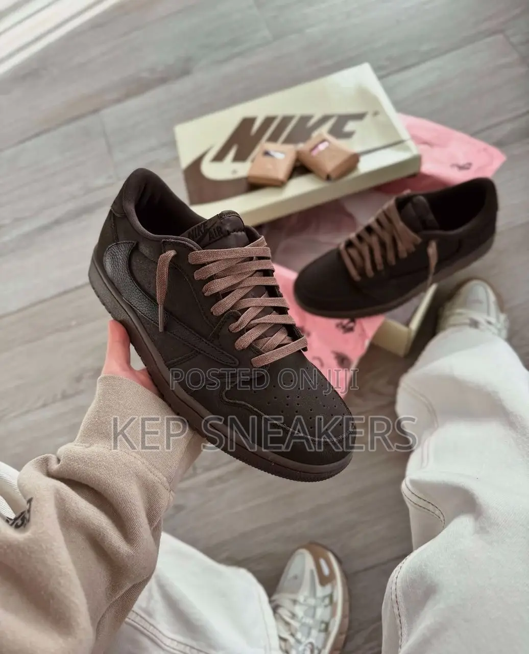 Air Jordan 1 Low Og X Travis Scott Sp 'Velvet Brown'