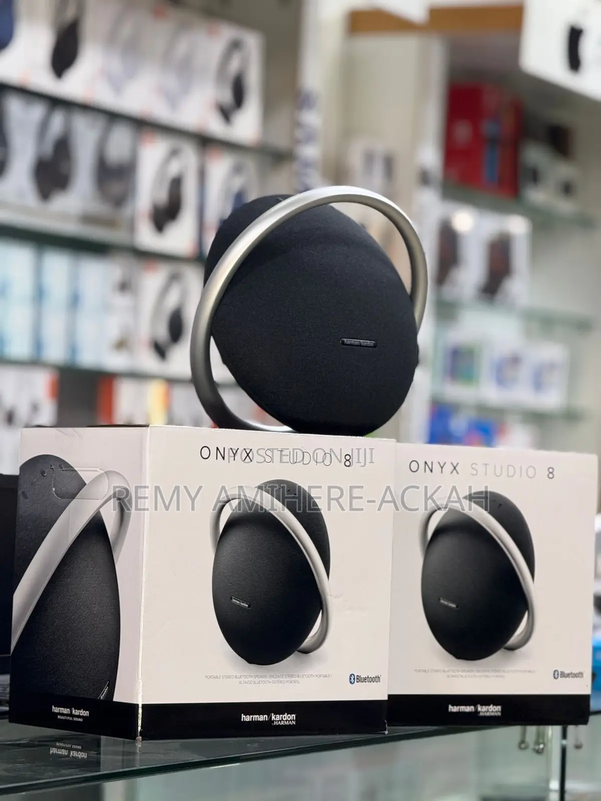 Harman/Kardon Onyx Studio 8