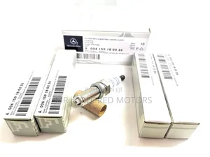 Mercedes Benz C43 2014-17 Spark Plugs. Original L