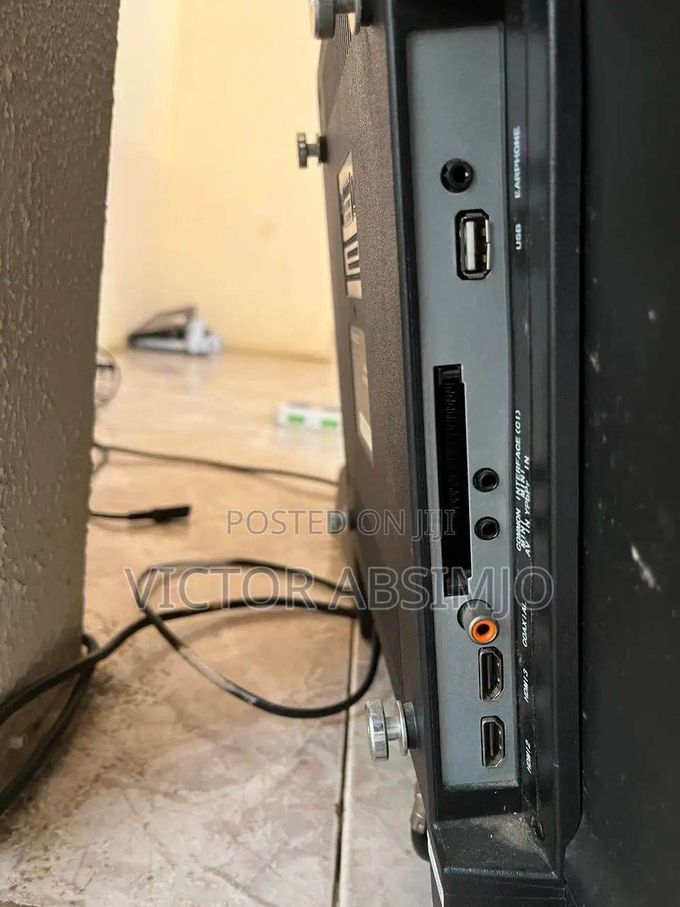 Nasco 43 Inches Tv
