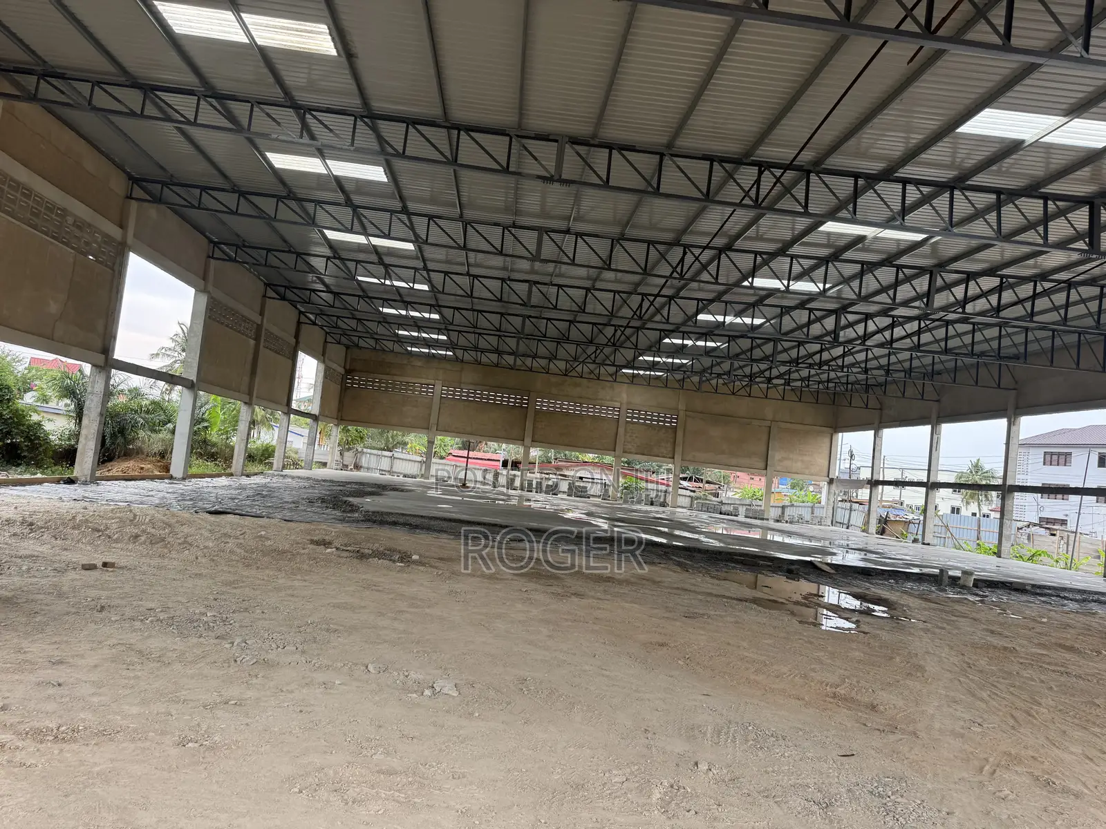 1750 SQM Warehouse for Rent at Tesano