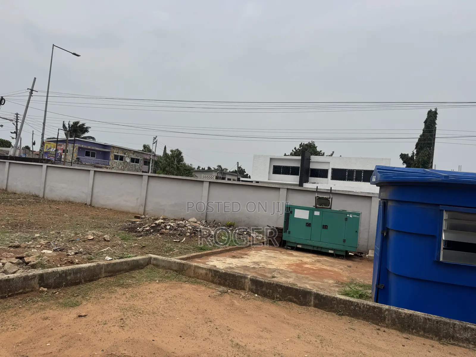 1acre Land With an Apartment for Sale at Tesano