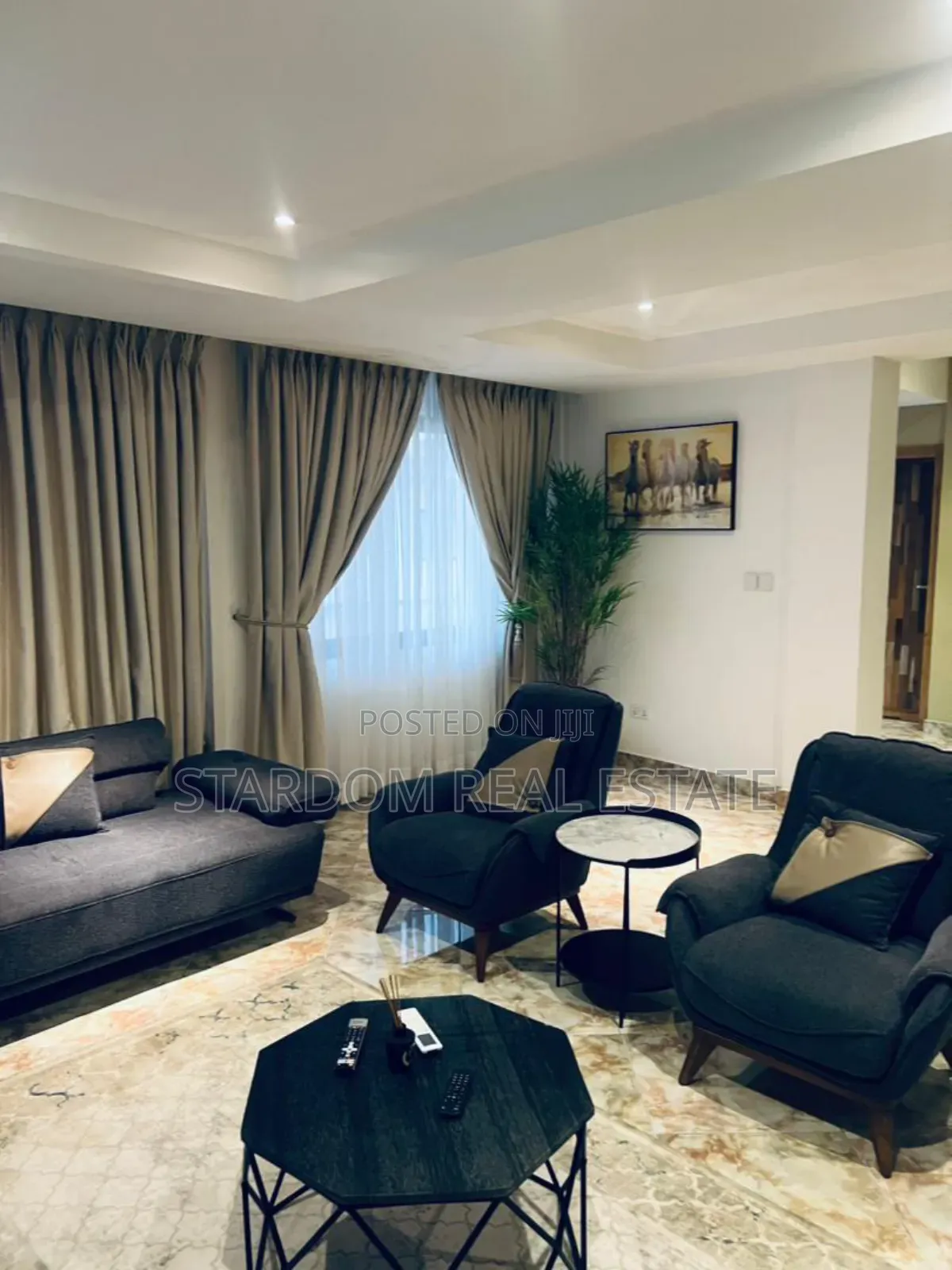 Furnished 4bdrm Townhouse / Terrace in Adjiriganor for rent
