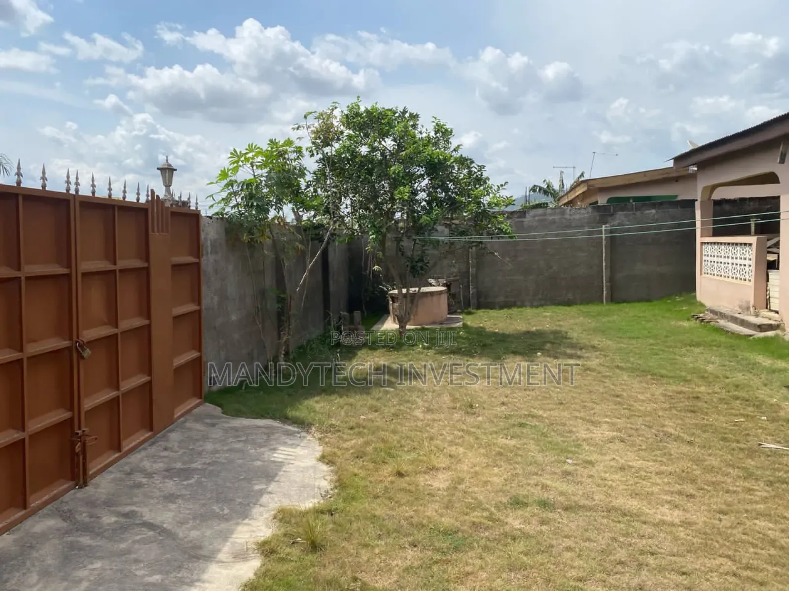 Executive 4 Bedroom House - Kuntunsi