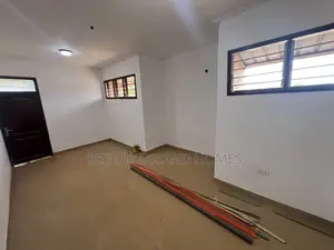 3bdrm House in Bee Decor & Homes, Abokobi for sale