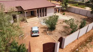 3bdrm House in Bee Decor & Homes, Abokobi for sale
