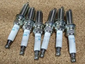 Range Rover Sport 2010-15 V.8 Spark Plugs. Original.
